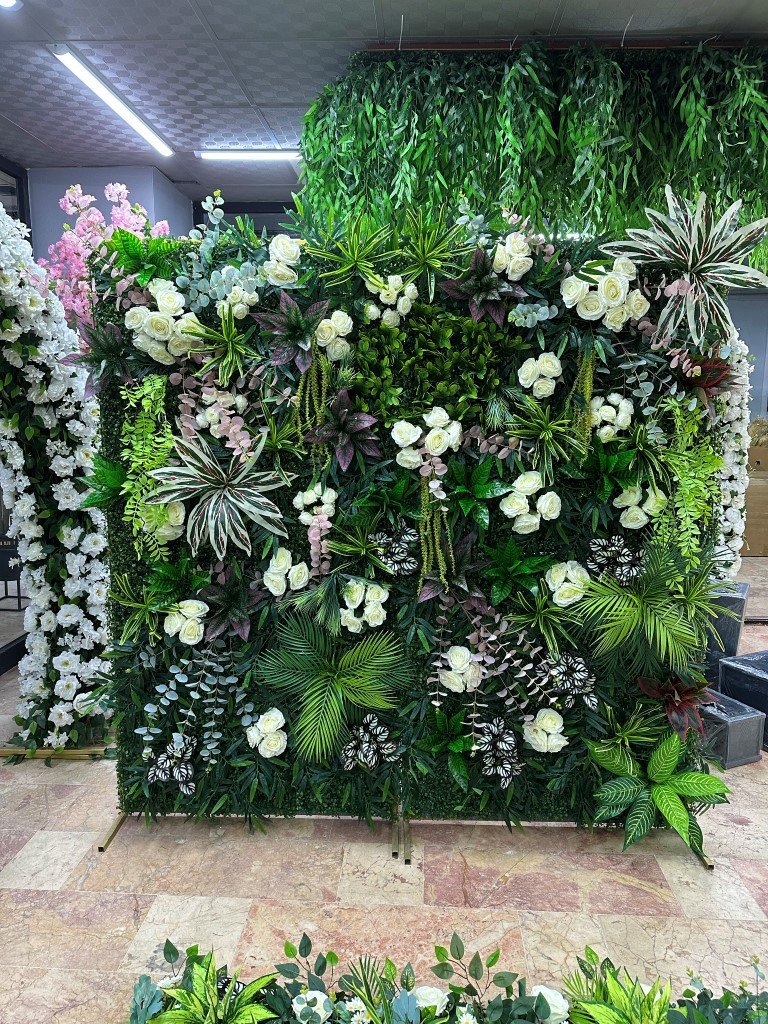 Adana Yapay Dikey Bahçe